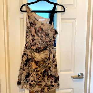 Kensie Ruched Watercolor Dress Size 8